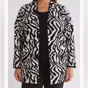 Cyrus Black and White Abstract Pattern Cardigan